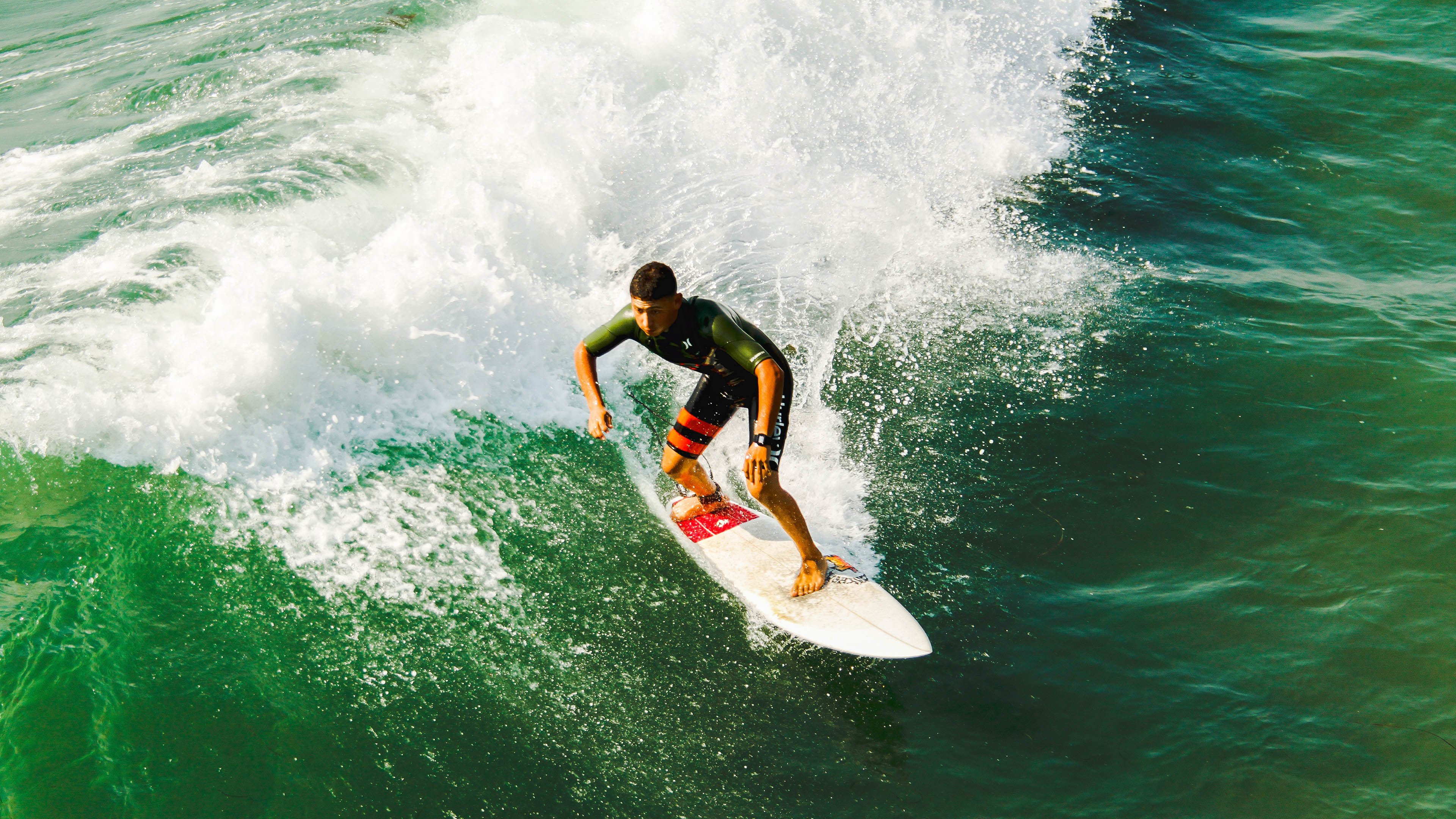 _家庭趣味赛：全民动员，享受运动快乐_，家庭趣味运动会作文