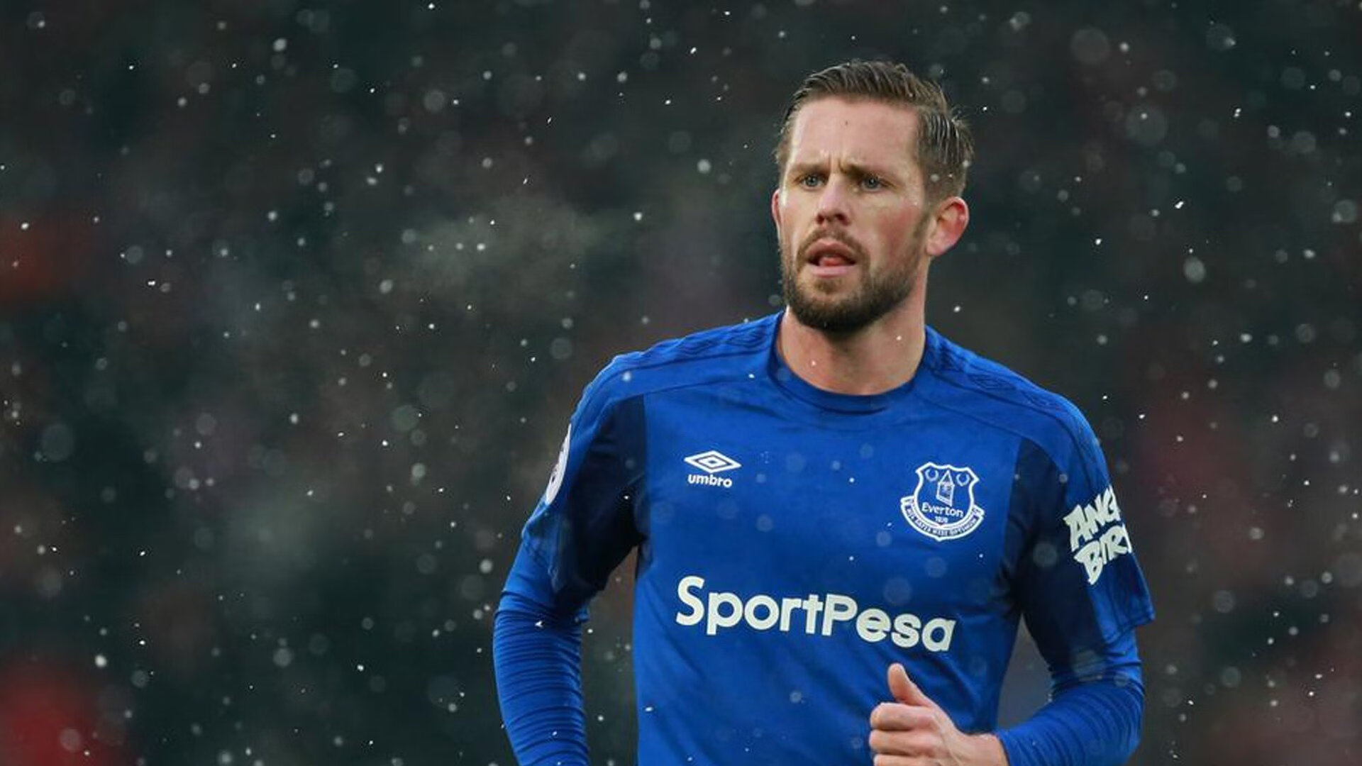 九游体育网页版-史上最“炫炸”的投篮手感：库里多场比赛三分球命中率超过70%！